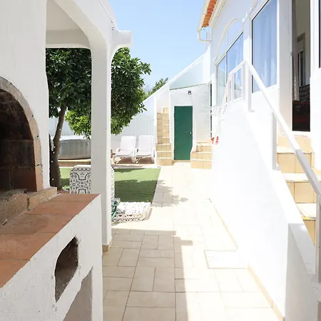 Casa Bacalhau - - Jacuzzi - By Bedzy