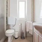 Casa Bacalhau - - Jacuzzi - By Bedzy